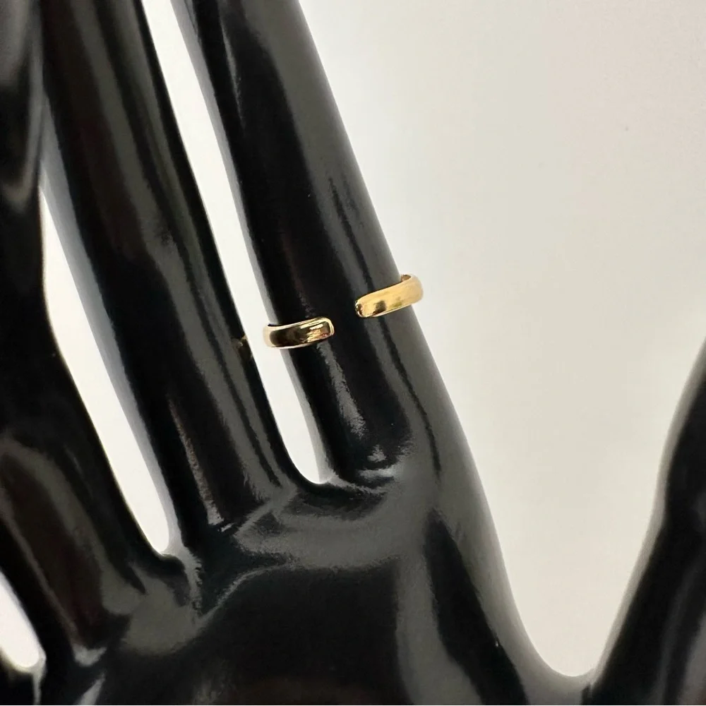 Gold Star‎ Ring